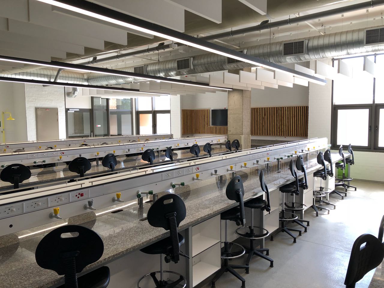 SPU (C007) Undergraduate Building Photos